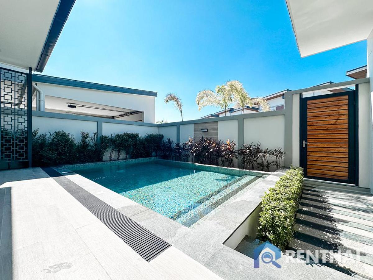 For SaleHousePattaya, Bangsaen, Chonburi : 3 bedroom single house in Zensiri Midtown Villa, Pattaya, 18.5 Mb, Luxury Amenities, Fully Furnished, Ready to Move in