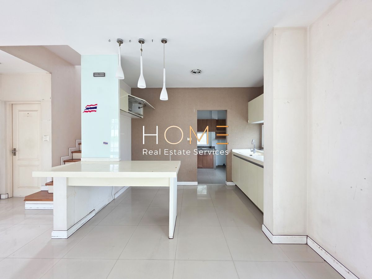 For SaleHousePattanakan, Srinakarin : Detached House Manthana Rama 9 - Srinakarin / 3 Bedrooms (FOR SALE), Manthana Rama 9 - Srinakarin / Detached House 3 Bedrooms (FOR SALE) JANG273