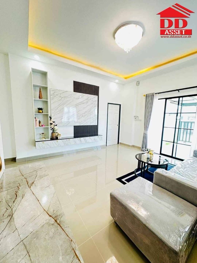 ขายบ้านพัทยา บางแสน ชลบุรี สัตหีบ : ขายบ้านเดี่ยว หมู่บ้านรัตนากรวิลเลจ 18 ชลบุรี-พัทยา (Rattanakorn Village 18) ห่างถนนสุขุมวิทเพียง 500 เมตร รหัส : H8147