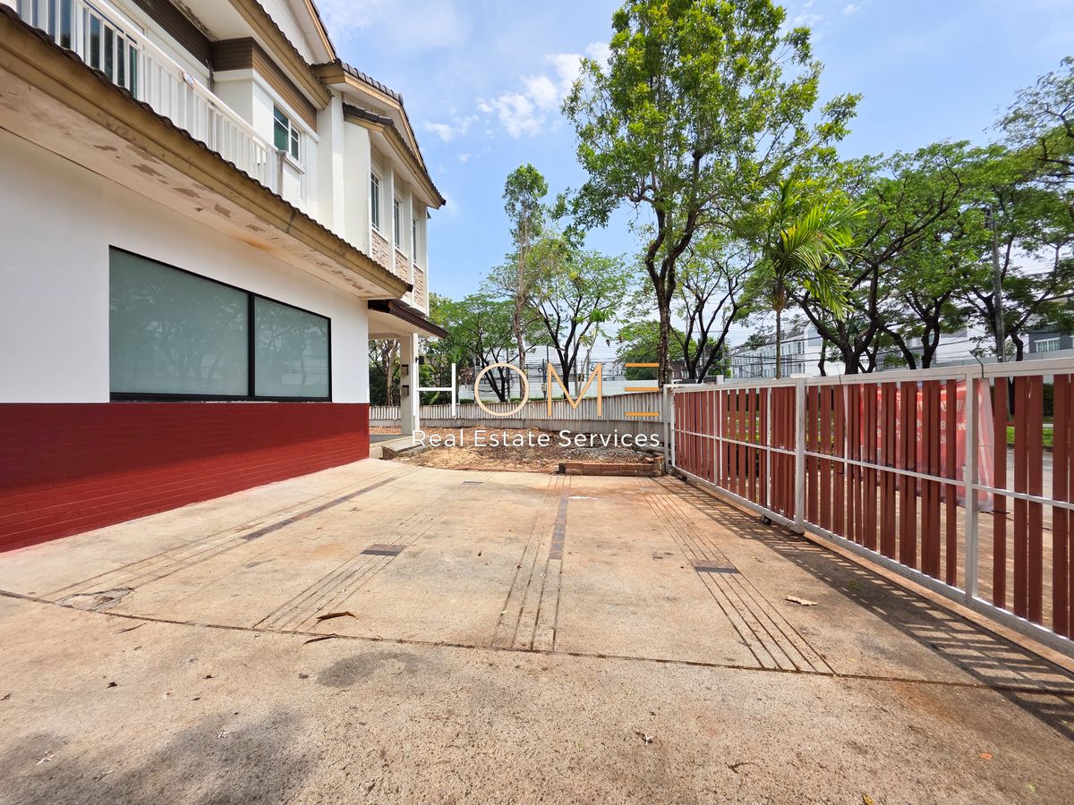For SaleHousePattanakan, Srinakarin : Detached House Manthana Rama 9 - Srinakarin / 3 Bedrooms (FOR SALE), Manthana Rama 9 - Srinakarin / Detached House 3 Bedrooms (FOR SALE) JANG273