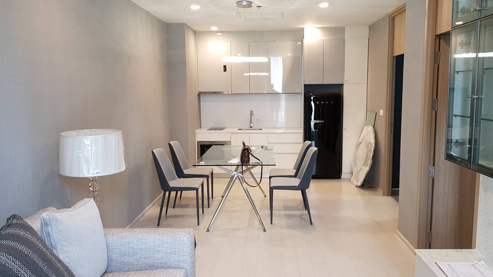 ให้เช่าคอนโดวิทยุ ชิดลม หลังสวน : Noble Ploenchit, 1 bed, 50000 per month