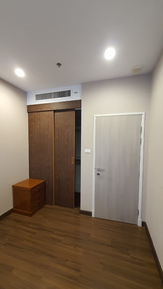 For SaleCondoSathorn, Narathiwat : 🧨Beautiful view room, high floor, ready to move in condo, Supalai Lite Sathorn-Charoen Rat💥