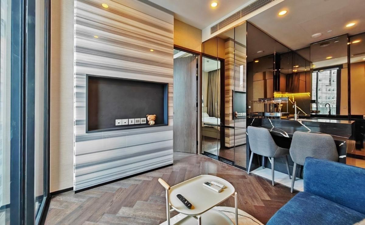 ให้เช่าคอนโดสุขุมวิท อโศก ทองหล่อ : 🔥ให้เช่าด่วน🔥คอนโดThe Esse Sukhumvit 36 (ดิ เอส สุขุมวิท 36 ) 1 ห้องนอน 38.2 ตร.ม. ชั้น24 ห้องสวย ส่วนกลางหรู ใกล้BTSทองหล่อ
