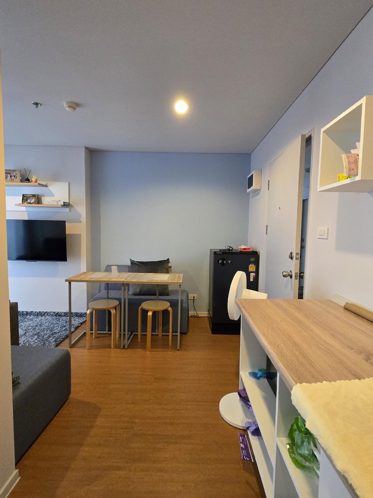 ให้เช่าคอนโดชะอำ เพชรบุรี : ให้เช่า ลุมพินี ซีวิว ชะอำ ชั้น 18 ขนาด 26 ตรม.วิวทะเล ครบพร้อมอยู่ 