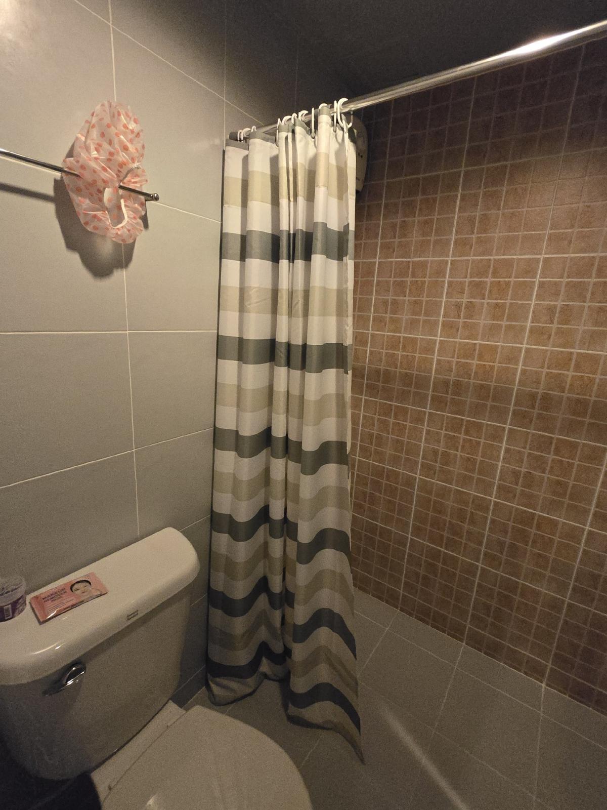 ให้เช่าคอนโดชะอำ เพชรบุรี : ให้เช่า ลุมพินี ซีวิว ชะอำ ชั้น 18 ขนาด 26 ตรม.วิวทะเล ครบพร้อมอยู่ 