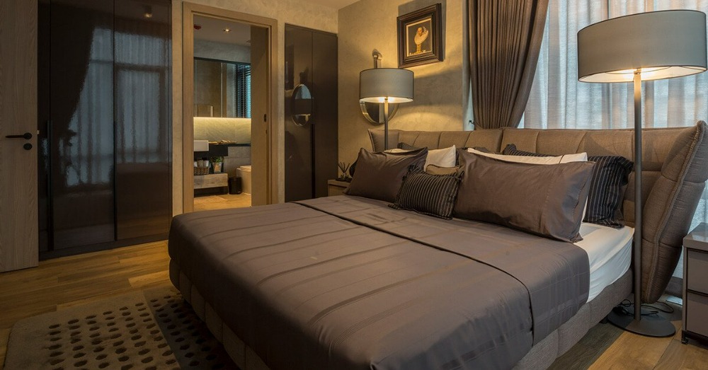 For SaleCondoSukhumvit, Asoke, Thonglor : For Sale! Loft style condo at Asoke “The Lofts อโศก” 1 bed close to MRT Phetchaburi station and SWU