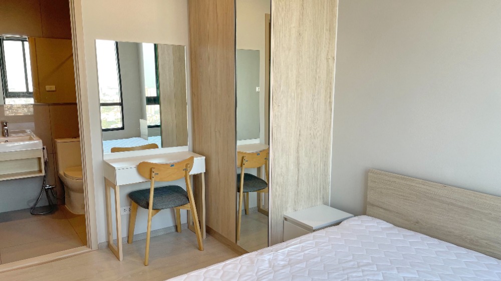 ให้เช่าคอนโดแจ้งวัฒนะ เมืองทอง : ให้เช่า NUE Noble Ngamwongwan (นิว โนเบิล งามวงศ์วาน ) ติดม่านห้องนอนแล้ว