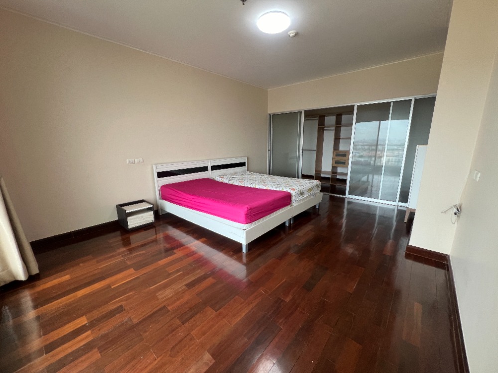 For SaleCondoPattanakan, Srinakarin : For sale Supalai Park Srinakarin: Supalai Park Srinakarin Penthouse 2 bedrooms