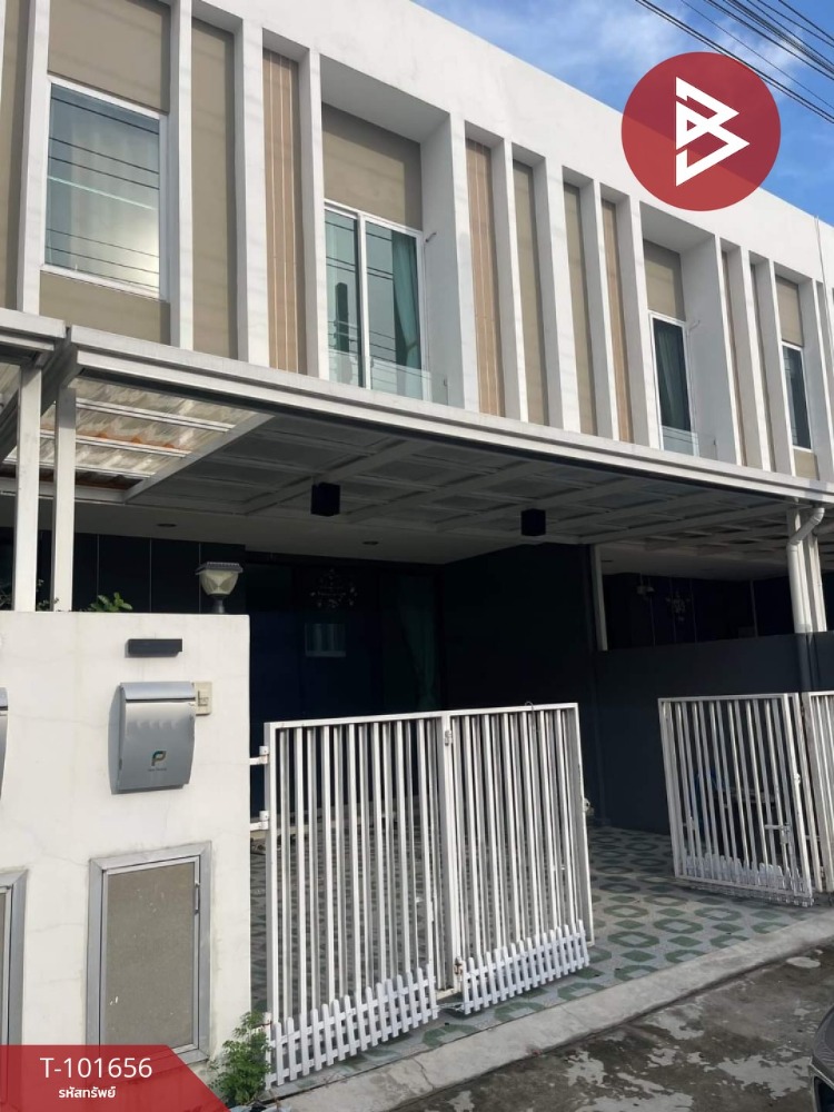 ขายทาวน์โฮมมีนบุรี-ร่มเกล้า : ขายทาวน์โฮม หมู่บ้านเดอะพราว วงแหวน-รามอินทรา กรุงเทพฯ ทำเลดี ใกล้แฟชั่นไอส์แลนด์