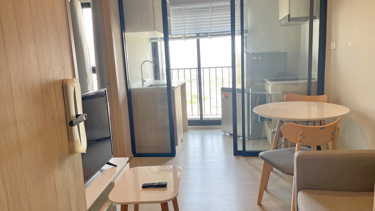 ให้เช่าคอนโดแจ้งวัฒนะ เมืองทอง : ให้เช่า NUE Noble Ngamwongwan (นิว โนเบิล งามวงศ์วาน ) ติดม่านห้องนอนแล้ว