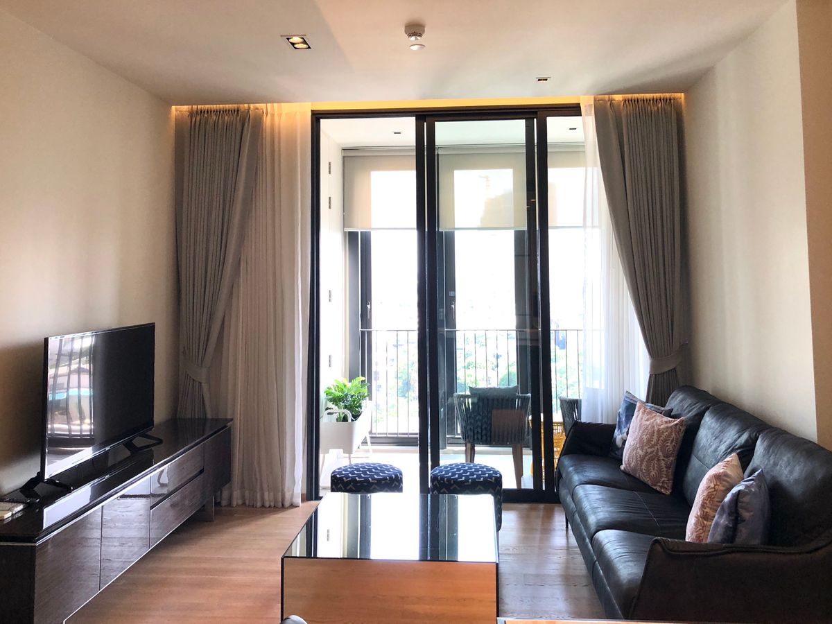 ให้เช่าคอนโดสุขุมวิท อโศก ทองหล่อ : ✨ ราคาสุดว้าว ห้องแต่งสุดปัง! ✨🏙️ Super Luxury | Beatniq Sukhumvit 32  1 ห้องนอน | 1 ห้องน้ำ | ขนาด 57 ตร.ม. 💸 เช่าเพียง 60,000 บาท/เดือน (ราคาต่อรองได้!) 📞 Call: 095-926-9398 (K. Cooper)