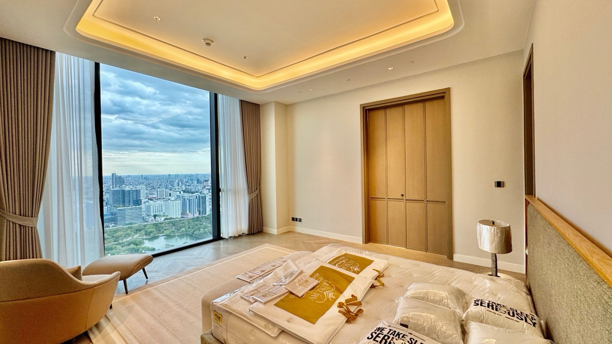 For SaleCondoWitthayu, Chidlom, Langsuan, Ploenchit : 🌟 Ultra Luxury Condo on Wireless Road Bangkok | Leasehold with Tax-Free Transfer | Prime Ploenchit & Embassy District Location