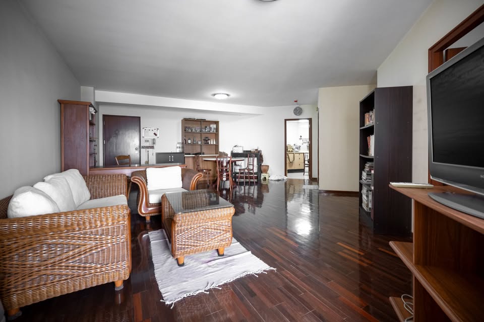 For SaleCondoRama3 (Riverside),Satupadit : Rare item!! Condo SV City Rama 3 - 3 bedrooms, river view in every room. Available and ready to move in