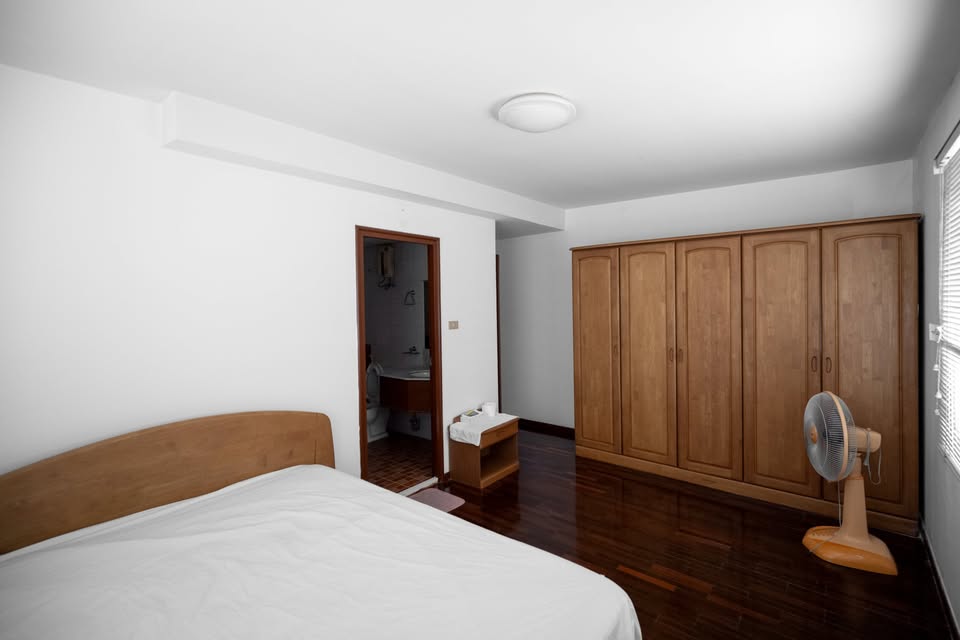 For SaleCondoRama3 (Riverside),Satupadit : Rare item!! Condo SV City Rama 3 - 3 bedrooms, river view in every room. Available and ready to move in