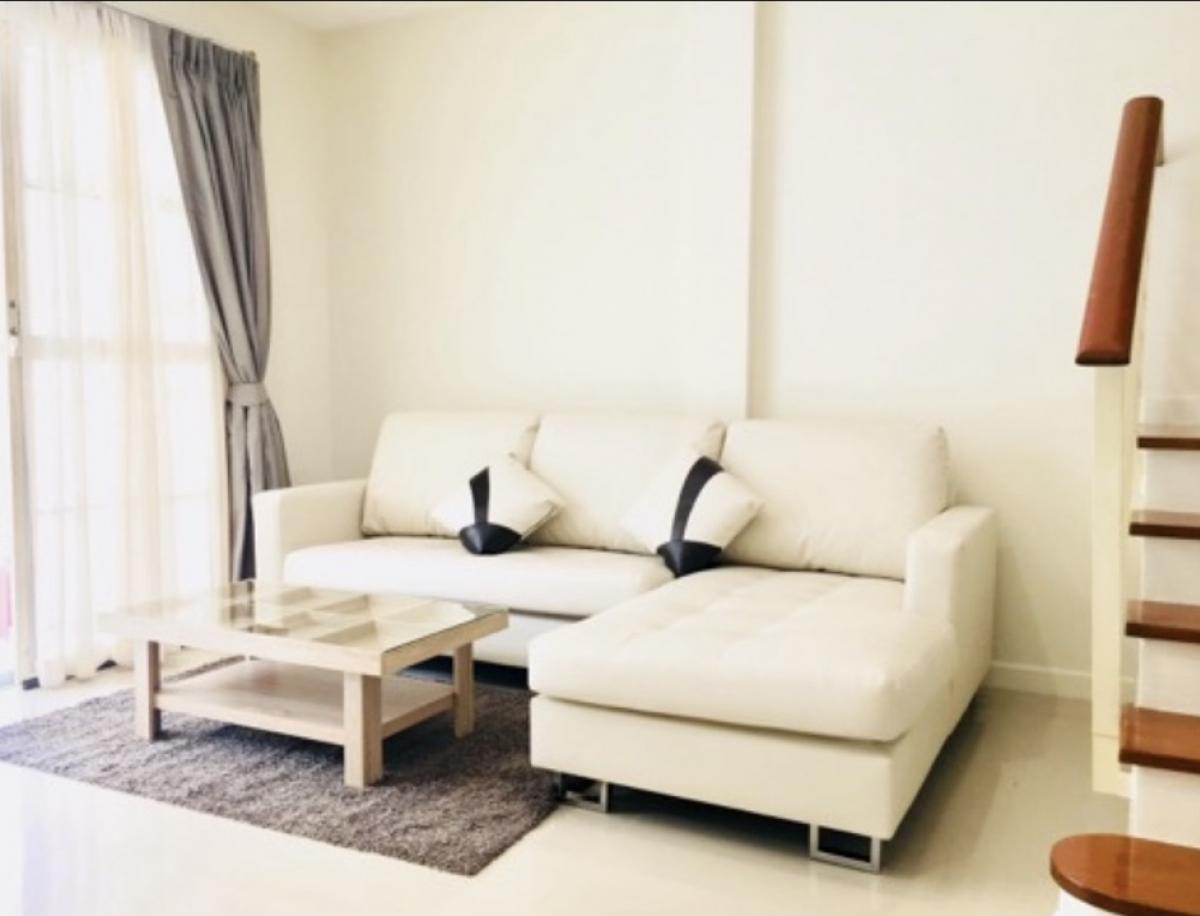 ให้เช่าโฮมออฟฟิศพัฒนาการ ศรีนครินทร์ : Home office for rent บ้านกลางเมือง   Srinakarin urbanion  ใกล้ห้างพาราไดซ์  3 ห้องนอน 3.5 ห้องน้ำ มีเฟอร์พร้อมอยู่