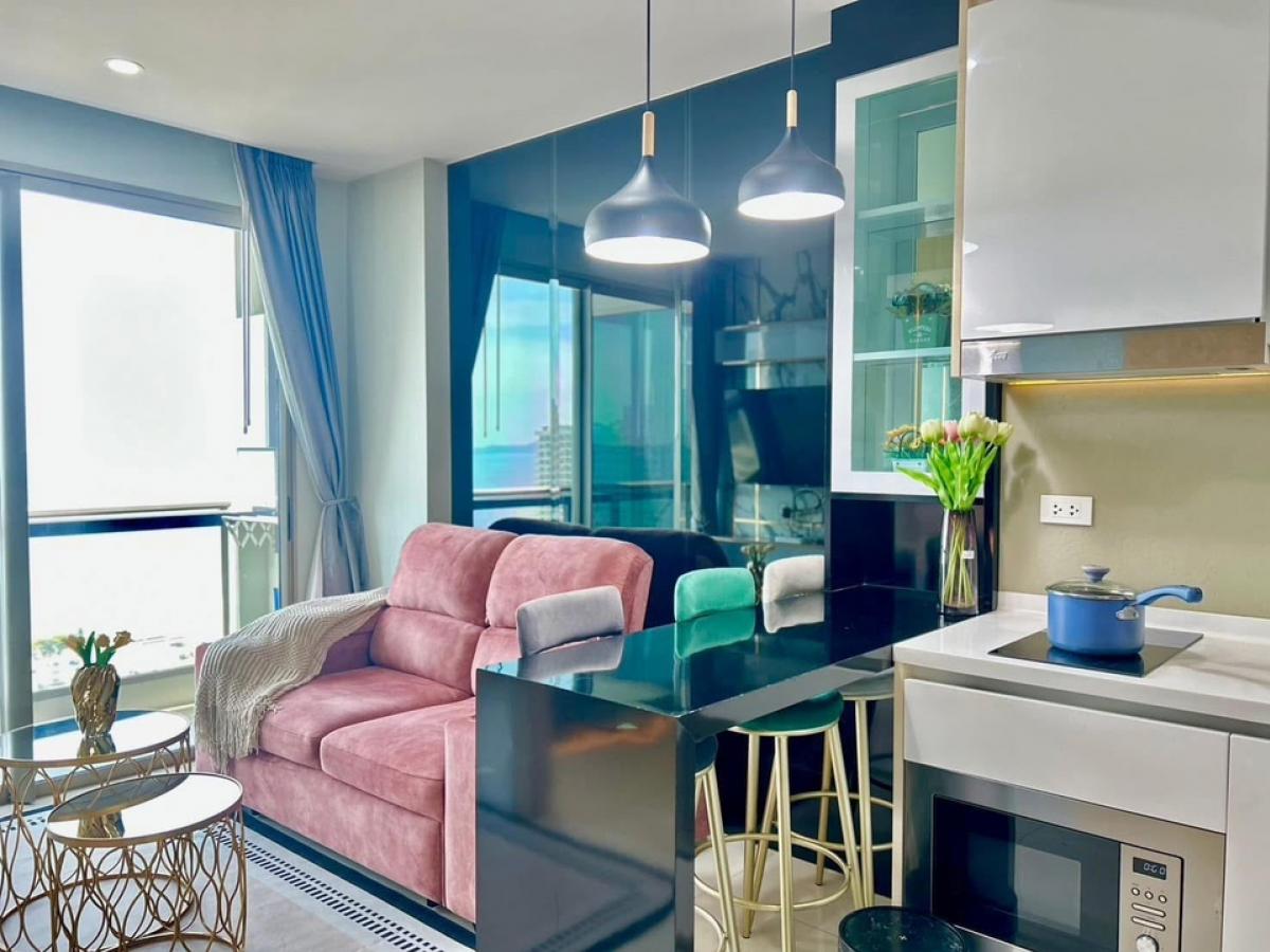 ให้เช่าคอนโดพัทยา บางแสน ชลบุรี สัตหีบ : FoR Rent ‼️ Seaview ปล่อยเช่าคอนโดริเวียร่า จอมเทียน ชั้น 32ใก้ลหาดจอมเทียน เดือนละ 25,000 รวมค่าส่วนกลาง (ราคานี้สัญญารายปีเท่านั้น)😃😃