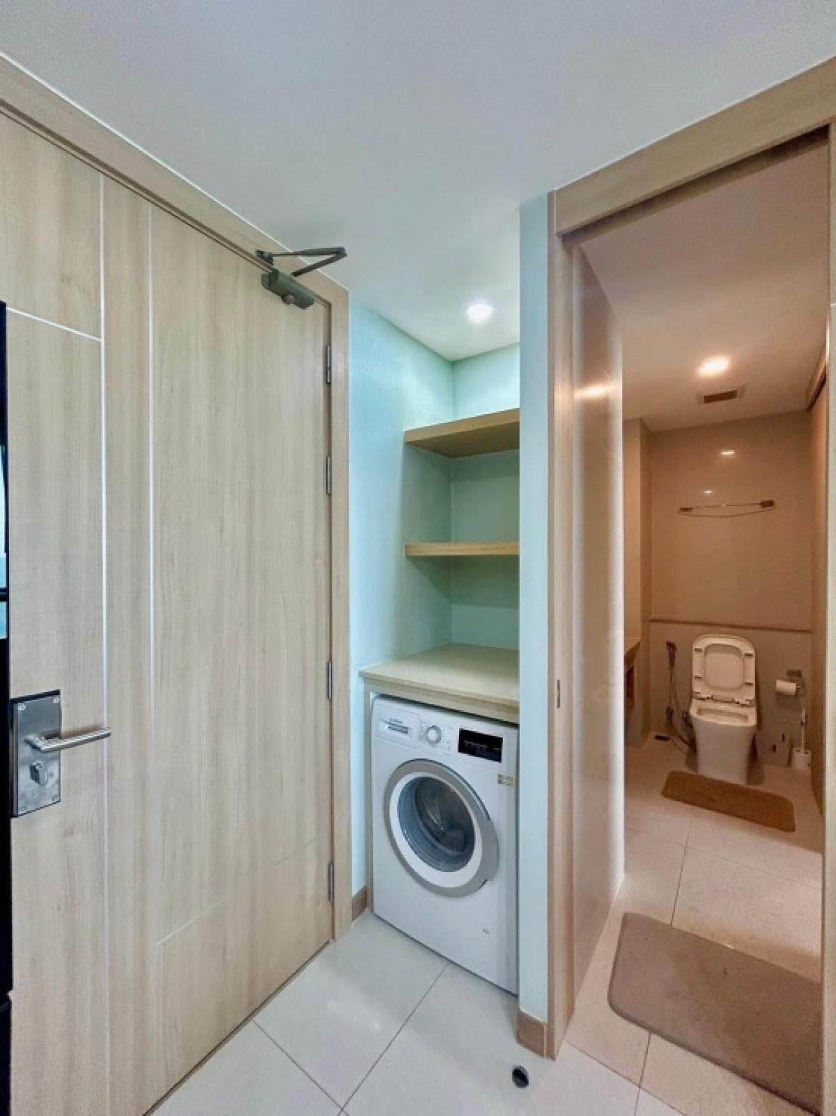 ให้เช่าคอนโดพัทยา บางแสน ชลบุรี สัตหีบ : FoR Rent ‼️ Seaview ปล่อยเช่าคอนโดริเวียร่า จอมเทียน ชั้น 32ใก้ลหาดจอมเทียน เดือนละ 25,000 รวมค่าส่วนกลาง (ราคานี้สัญญารายปีเท่านั้น)😃😃