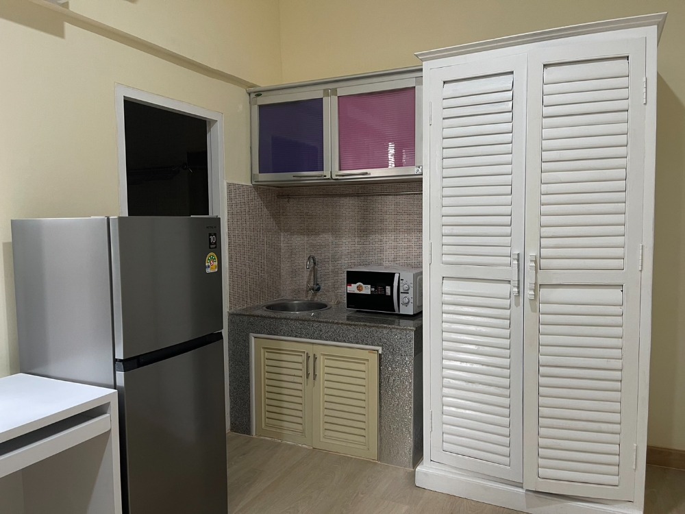 ให้เช่าคอนโดสีลม ศาลาแดง บางรัก : Rent Silom Suite Condo (Sathorn12 - BTS Saint Louise)