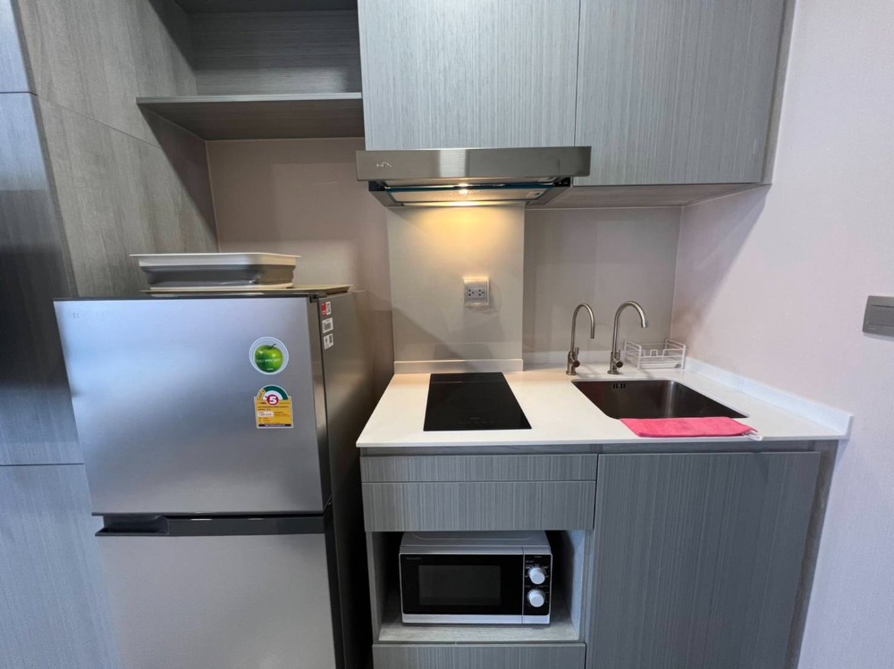 For RentCondoPathum Thani,Rangsit, Thammasat : Urgent!!! For rent Modiz Launch TU 23 sq m. Studio