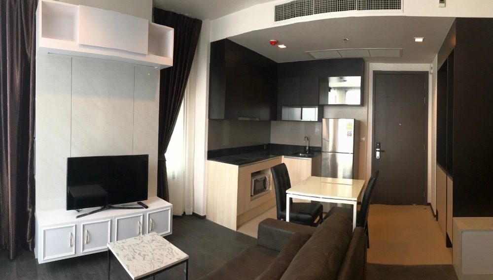 For RentCondoSukhumvit, Asoke, Thonglor : (FOR RENT)🟢 Edge Sukhumvit 23  I 1-BR, Fully Furnished & Equipped. ㅡ Near 🚆BTS Asok / MRT Sukhumvit