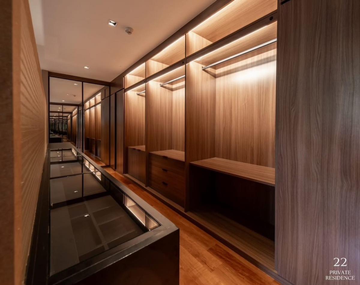 For SaleHouseRamkhamhaeng, Hua Mak : House for sale, Pool villa Krungthep Kreetha, size 2,047 Sq.m, price 250,000,000, contact 086-795-9997 (Jimmy)