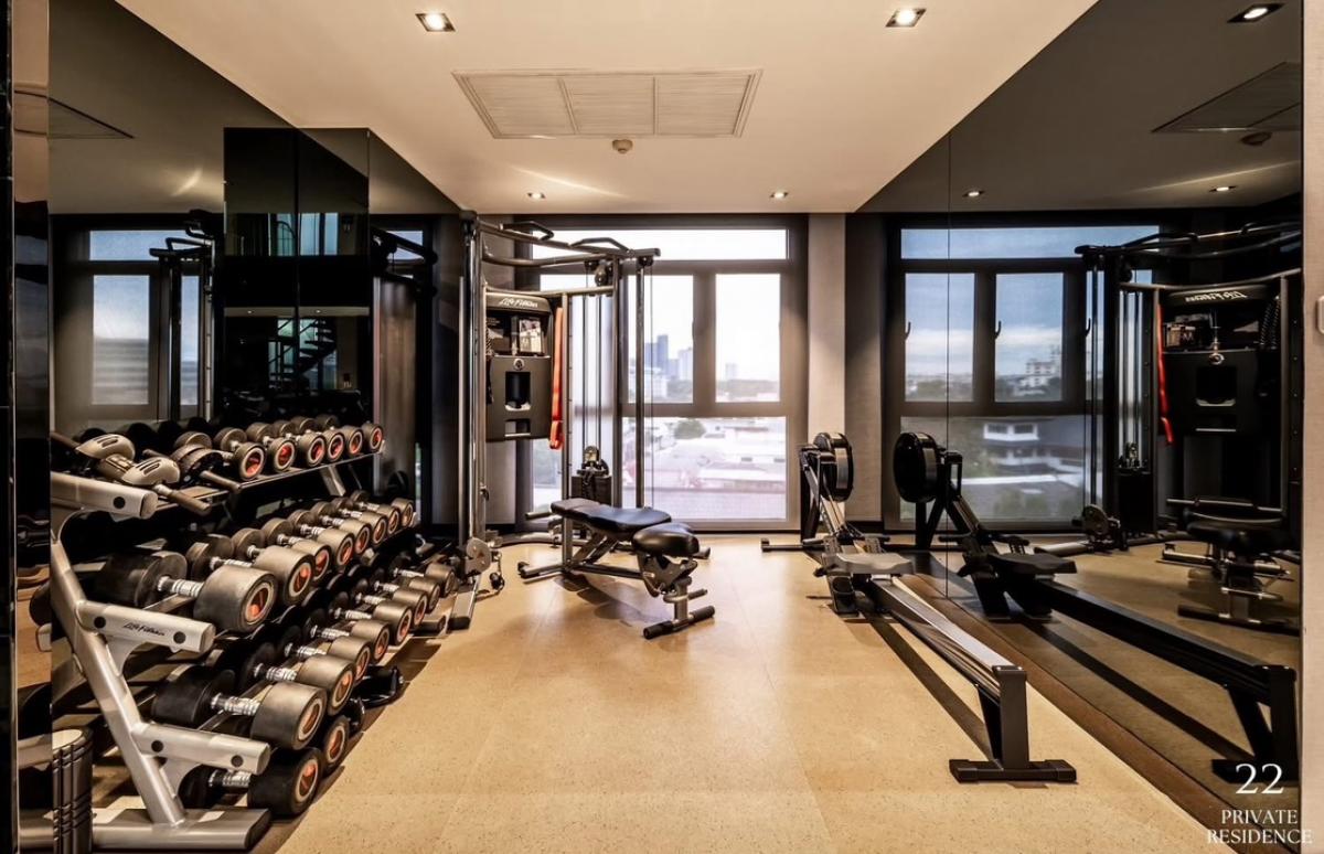 For SaleHouseRamkhamhaeng, Hua Mak : House for sale, Pool villa Krungthep Kreetha, size 2,047 Sq.m, price 250,000,000, contact 086-795-9997 (Jimmy)