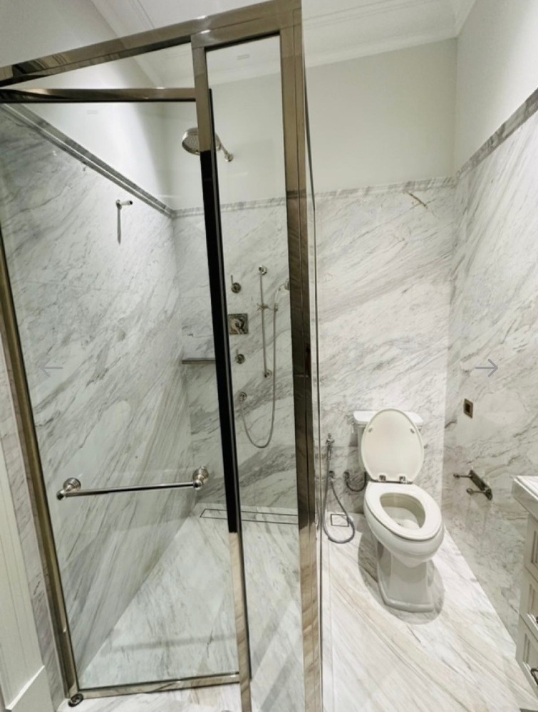 ให้เช่าคอนโดวิทยุ ชิดลม หลังสวน : Luxury Condo for Rent Phloen Chit | City Lifestyle Luxury | Near BTS Phloen Chit | 200,000 THB/Month | คอนโดหรูให้เช่า เพลินจิต ไลฟ์สไตล์เมือง หรูหรา ใกล้ BTS เพลินจิต 200,000 บาท/เดือน - LTHC11432