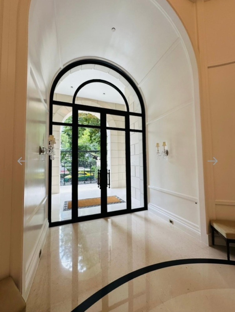 ให้เช่าคอนโดวิทยุ ชิดลม หลังสวน : Luxury Condo for Rent Phloen Chit | City Lifestyle Luxury | Near BTS Phloen Chit | 200,000 THB/Month | คอนโดหรูให้เช่า เพลินจิต ไลฟ์สไตล์เมือง หรูหรา ใกล้ BTS เพลินจิต 200,000 บาท/เดือน - LTHC11432