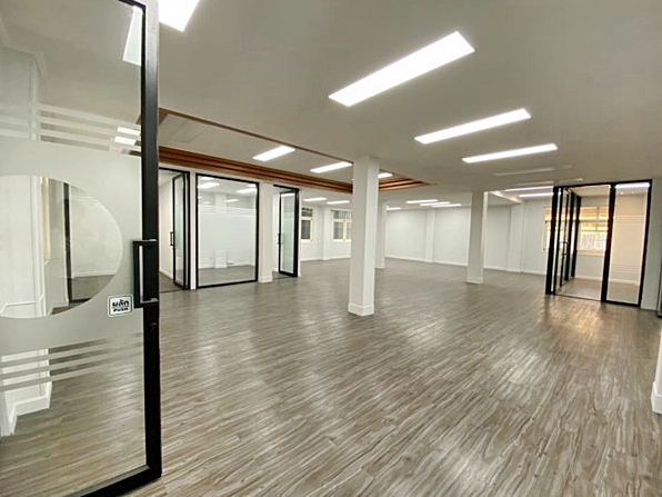 For RentShop HouseSilom, Saladaeng, Bangrak : Whole Building or Partial Space For Rent among Silom and Sathorn