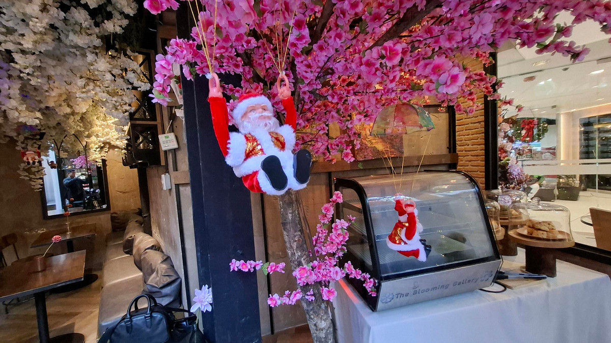 เซ้งร้านค้า/ตลาดนัดสุขุมวิท อโศก ทองหล่อ : เซ้งด่วน! คาเฟ่ทำเลทองใน **ย่านทองหล่อ** ใจกลางกรุงเทพ ราคาพิเศษแค่ **1,200,000 บาท**