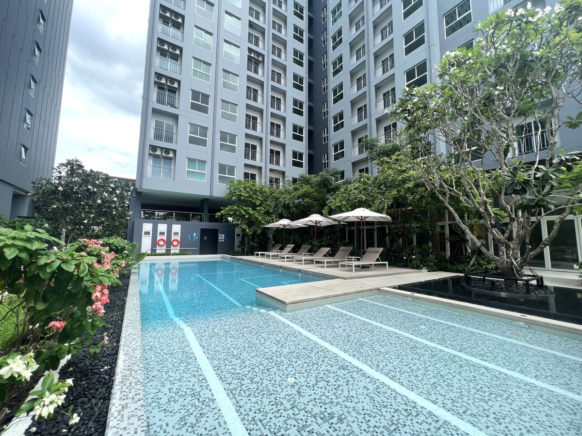 For SaleCondoPinklao, Charansanitwong : Condo for sale Lumpini Ville Charan - Fai Chai, on the main road, near MRT Charan 13 station, fully furnished, complete common area, ready to move in, Studio size 25 sq m., special price, beautiful room, good location, convenient transportation, Charan Sa