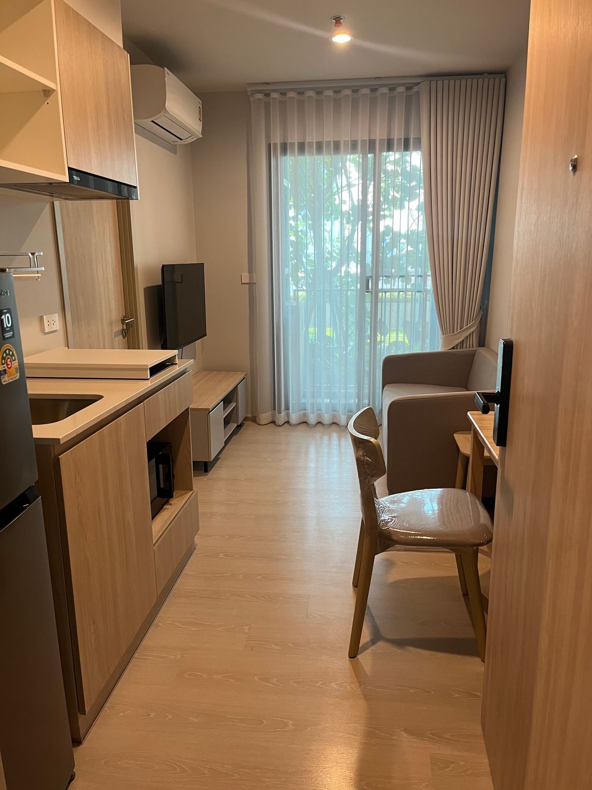 For RentCondoBangna, Bearing, Lasalle : For rent NUE MEGA PLUS BANGNA 7th floor