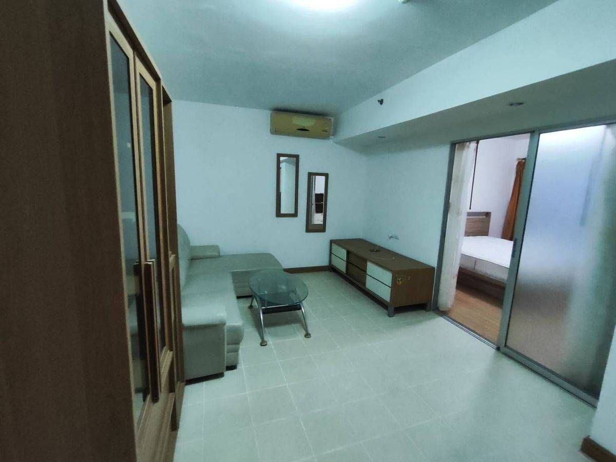 For RentCondoPattanakan, Srinakarin : Near BTS Yellow Line, Sri Udom Station, near Paradise Mall, Central Bangna