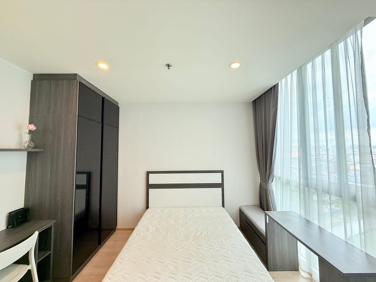 For RentCondoRatchadapisek, Huaikwang, Suttisan : Noble Revolve Ratchada 2, vacant room ready to move in, beautiful room, good price, convenient travel, near MRT Thailand Cultural Center (No.250685)