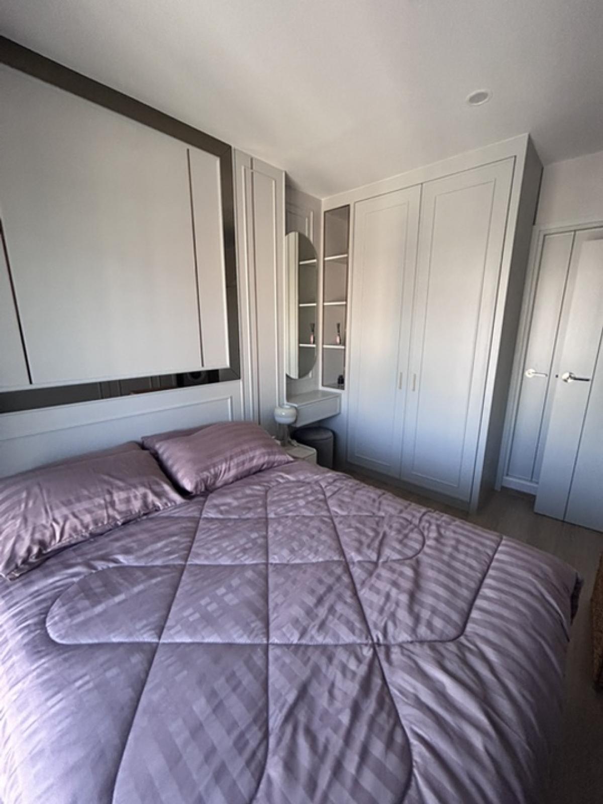 ให้เช่าคอนโดคลองเตย กล้วยน้ำไท : 🔥ให้เช่าด่วนสุด🔥ไลฟ์ พระราม 4 - อโศก ชั้น 20 วิวเมืองสุดตระการตา พร้อมเฟอร์นิเจอร์ครบชุด พร้อมเข้าอยู่ทันที