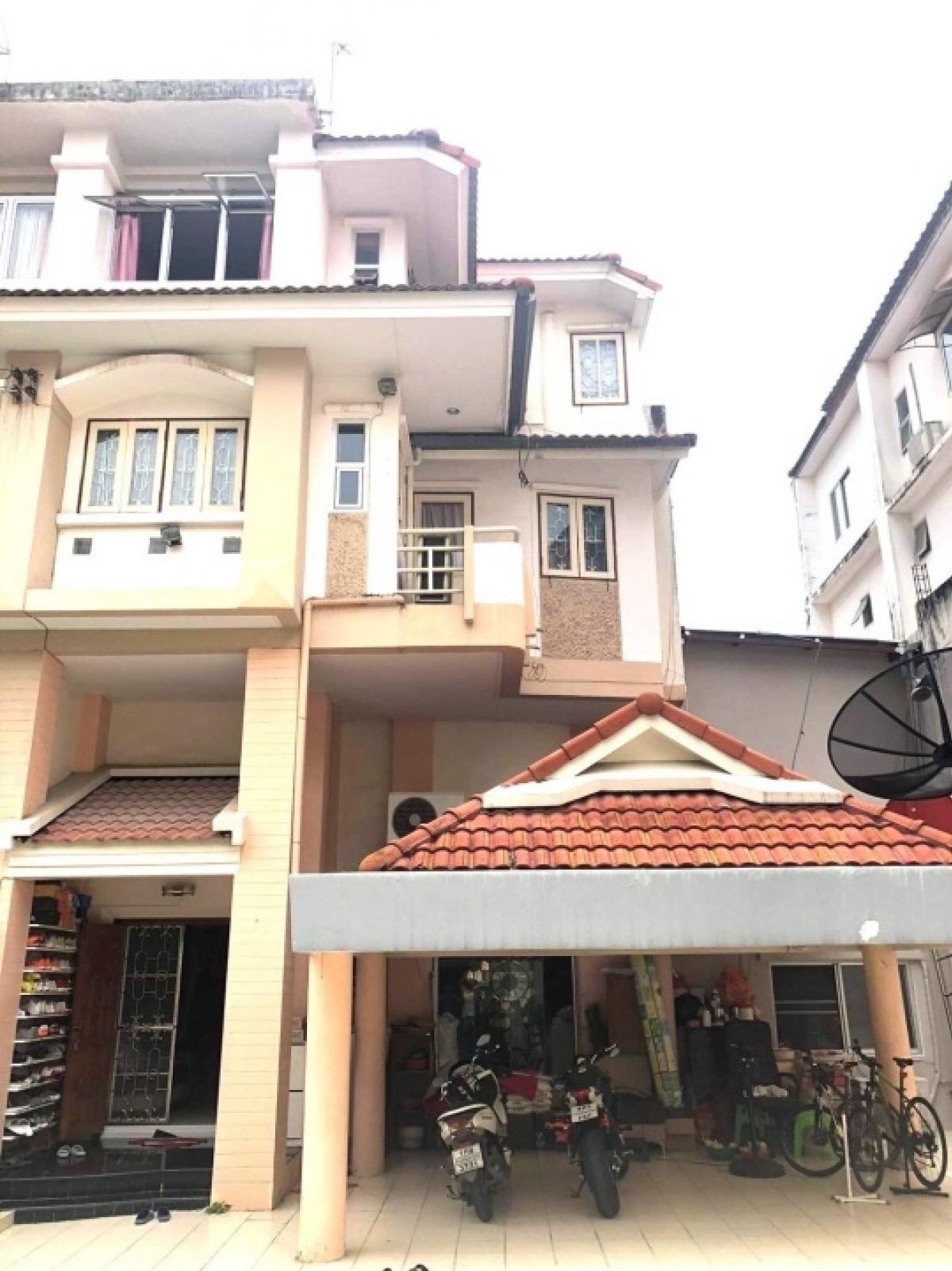 ขายทาวน์โฮมพัฒนาการ ศรีนครินทร์ : ขายบ้านซิตี้พาร์คพัฒนาการ38 สวนหลวง กรุงเทพ ทำเลดี เดินทางสะดวก พื้นที่ใช้สอยและฟังก์ชั่นเทียบเท่าบ้านเดี่ยวเล่นระดับหมู่บ้านน่าอยู่ร่มรื่น ราคาขาย  8.5 ล้าน ที่ตั้ง ม.ซิตี้พาร์ค ซ.พัฒนาการ38 ถ.พัฒนาการ แขวงสวนหลวง เขตสวนหลวง กทม.✅ โครงการ: มู่บ้านซิตี้พา