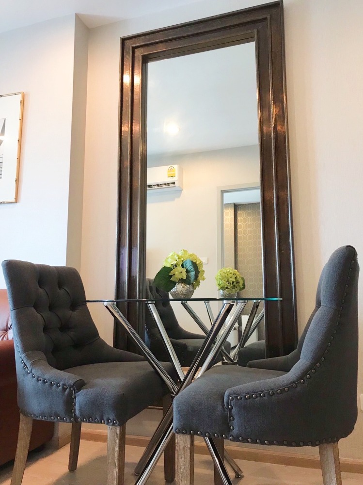 ขายคอนโดปิ่นเกล้า จรัญสนิทวงศ์ : ขาย IDEO Mobi Charan Interchange 1 ห้องนอน 34 ตรม. เฟอร์นิเจอร์และเครื่องใช้ไฟฟ้าครบ ติด MRT บางขุนนนท์