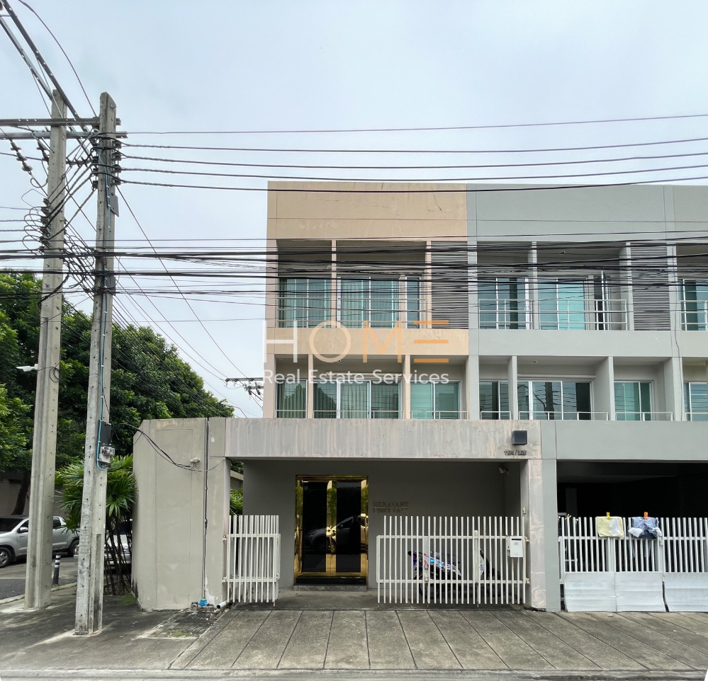 For RentTownhomePattanakan, Srinakarin : Townhome Noble Cube Pattanakarn / 3 bedrooms (FOR RENT), Noble Cube Pattanakarn / Townhome 3 Bedrooms (FOR RENT) PALM814