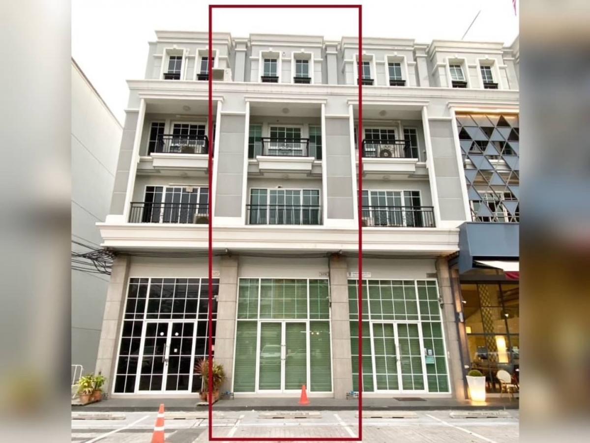 For RentHome OfficeOnnut, Udomsuk : Rent Modern Home Office Udomsuk Sukhumvit 103, Bangkok, high ceiling, Double Volume, 160 central parking, convenient transportation