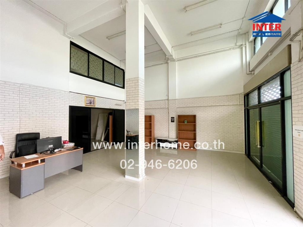For SaleShop HousePathum Thani,Rangsit, Thammasat : Commercial building, 3.5 floors, 34 sq m. Commercial building, near Future Park Rangsit, Soi Rangsit-Nakhon Nayok 34, near Future Park Rangsit, Rangsit-Nakhon Nayok Road, Phahon Yothin Road, Thanyaburi, Pathum Thani