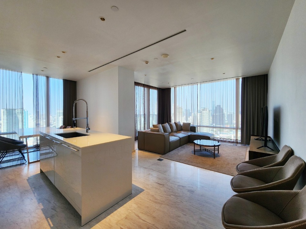 ให้เช่าคอนโดสาทร นราธิวาส : สัมผัสประสบการณ์การใช้ชีวิตเหนือระดับ ที่ Four Seasons Private Residence Bangkok วิวแม่น้ำเจ้าพระยา 180 องศา