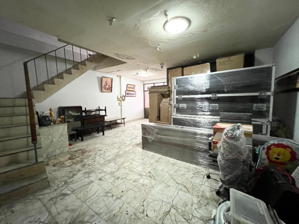 ขายทาวน์โฮมท่าพระ ตลาดพลู วุฒากาศ : ขายตามสภาพ ทาวน์เฮ้าส์ 3 ชั้น หมู่บ้าน ร่มไทร เพชรเกษม 7 ใกล้ MRT ท่าพระ