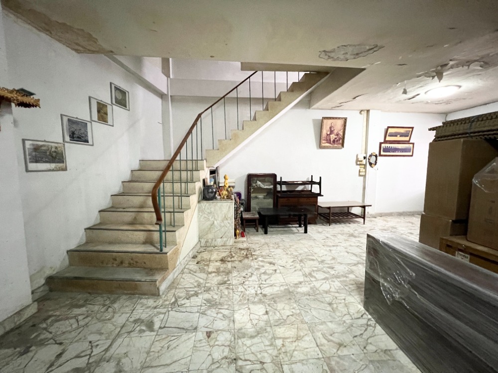 ขายทาวน์โฮมท่าพระ ตลาดพลู วุฒากาศ : ขายตามสภาพ ทาวน์เฮ้าส์ 3 ชั้น หมู่บ้าน ร่มไทร เพชรเกษม 7 ใกล้ MRT ท่าพระ