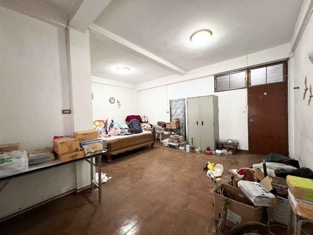 ขายทาวน์โฮมท่าพระ ตลาดพลู วุฒากาศ : ขายตามสภาพ ทาวน์เฮ้าส์ 3 ชั้น หมู่บ้าน ร่มไทร เพชรเกษม 7 ใกล้ MRT ท่าพระ