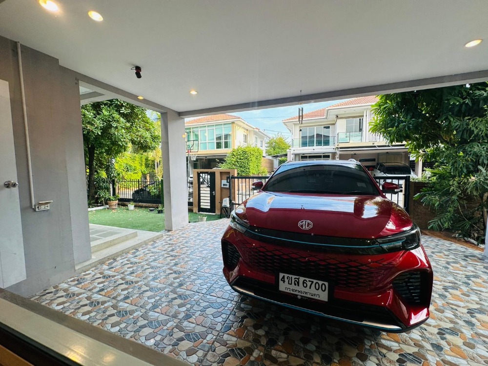 ขายบ้านพัฒนาการ ศรีนครินทร์ : ขายบ้าน โครงการ The Plant Pattanakarn เดอะ แพลนท์ พัฒนาการ ขาย 14 ล้านบาท