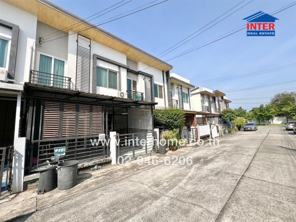 ขายทาวน์โฮมมีนบุรี-ร่มเกล้า : ทาวน์โฮม 2 ชั้น 18.2 ตร.ว. หมู่บ้านกัสโต้รามคำแหง ซอยมีสทีน ถนนราษฎร์พัฒนา ถนนรามคำแหง เขตสะพานสูง กรุงเทพมหานคร