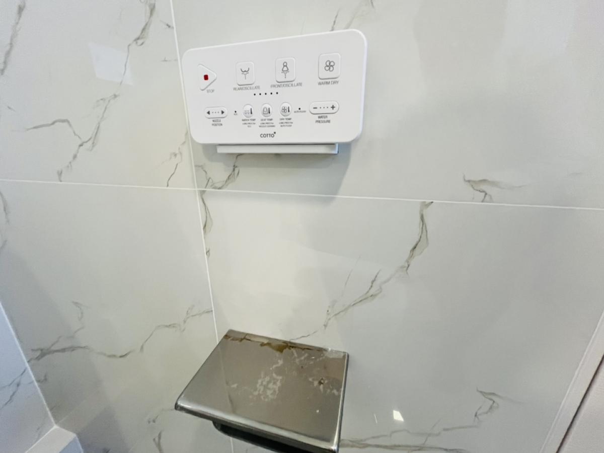 For SaleHouseNonthaburi, Bang Yai, Bangbuathong : Cheaper than the project 1.5 million! Manthana Ratchaphruek, Nakhon In Rattanathibet, the new house is not here. In front of the garden near the club Plastic has not yet been sheep. The front of the house does not collide. Guests come to park conveniently