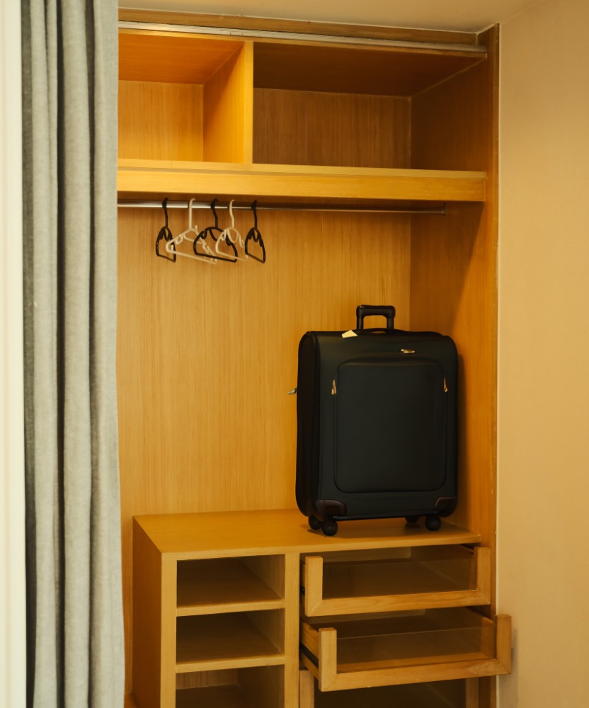 For SaleCondoSilom, Saladaeng, Bangrak : 📌3 bedrooms for sell in Silom - SalaDaeng area 🚅 near MRT-Samyan