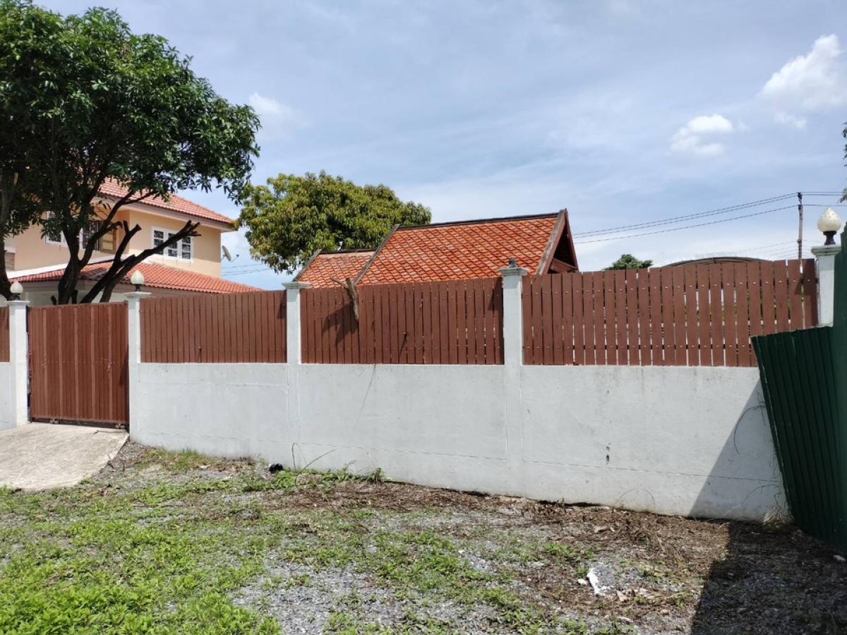 For SaleHousePhutthamonthon, Salaya : For sale: Large 2-storey detached house, Phutthamonthon Sai 3, Soi 19, Intersection 14, area 125 sq m.