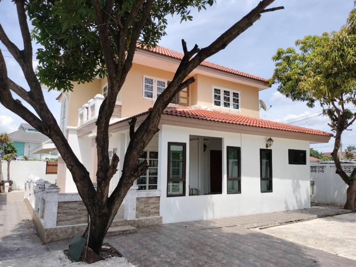 For SaleHousePhutthamonthon, Salaya : For sale: Large 2-storey detached house, Phutthamonthon Sai 3, Soi 19, Intersection 14, area 125 sq m.